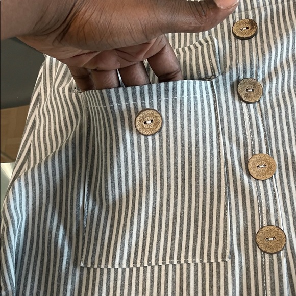 Striped Button-Down A-Line Skirt - Picture 6 of 6